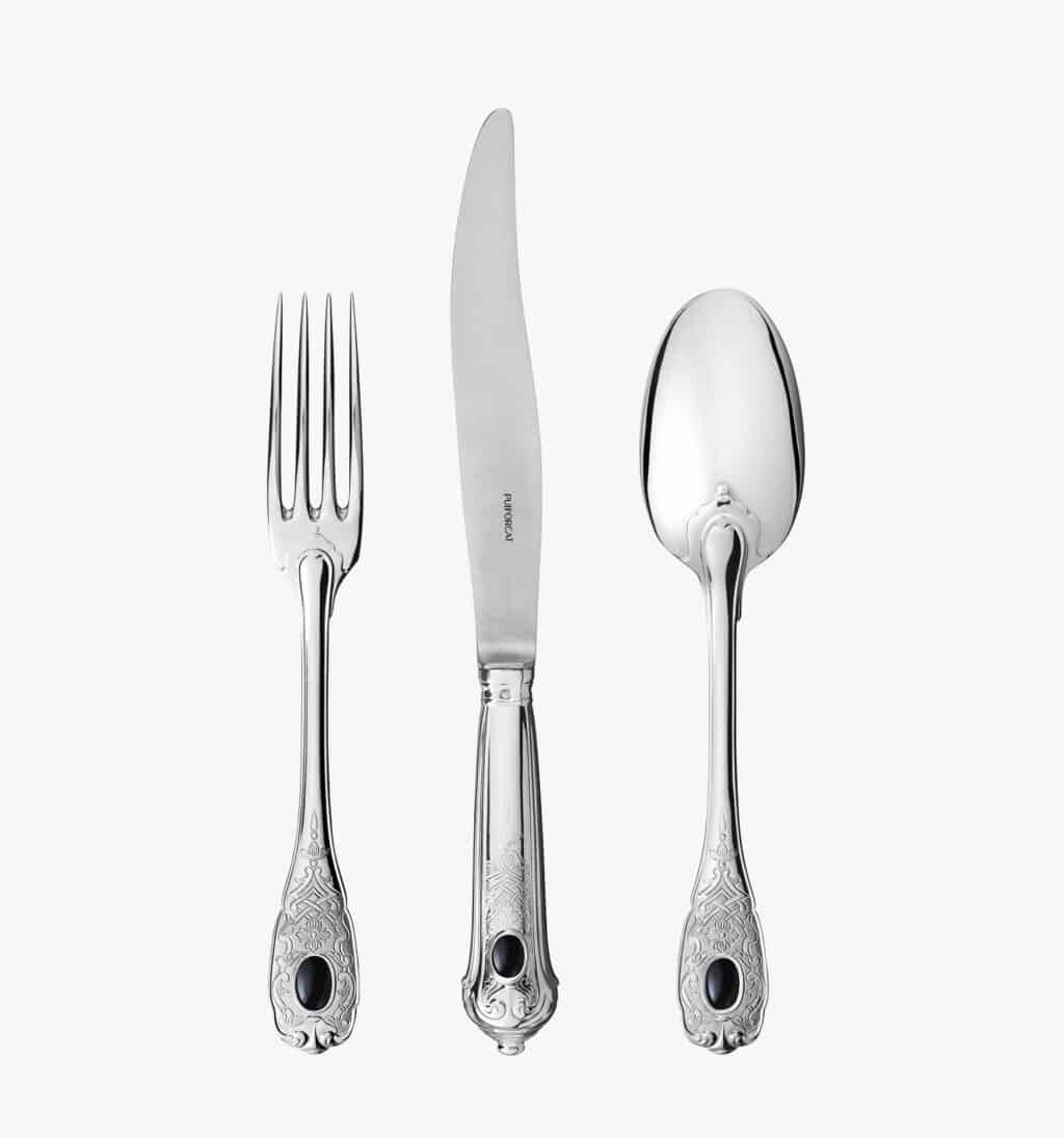 Pieces of cutlery from Elysée collection in sterling silver and onyx