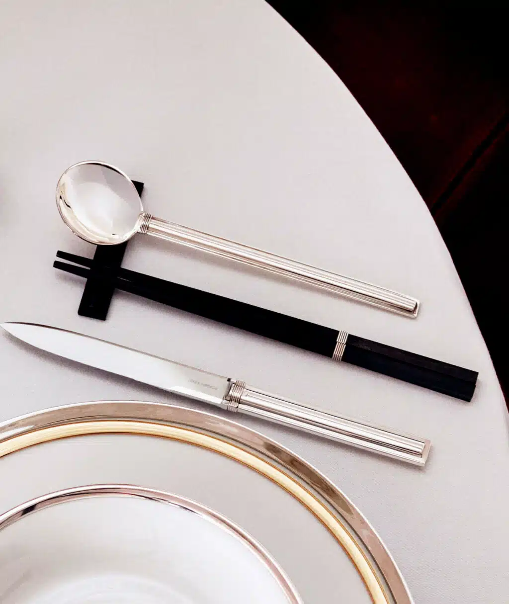 Cannes Croisette en table dressée