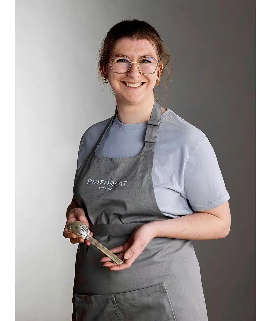 Agathe, orfèvre à l'atelier Puiforcat