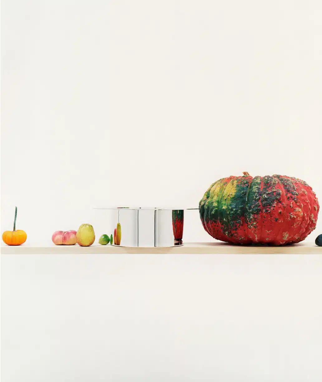 plat rond creux Dinner Servie sur une étagère de fruits et légumes